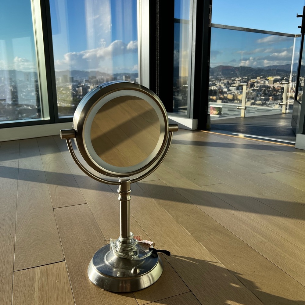 Vanity Mirror - Elegant Chrome Makeup Mirror